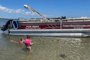 Read more about the article Pontoon Family Fun: Your Ultimate Day Trip to Jones Beach