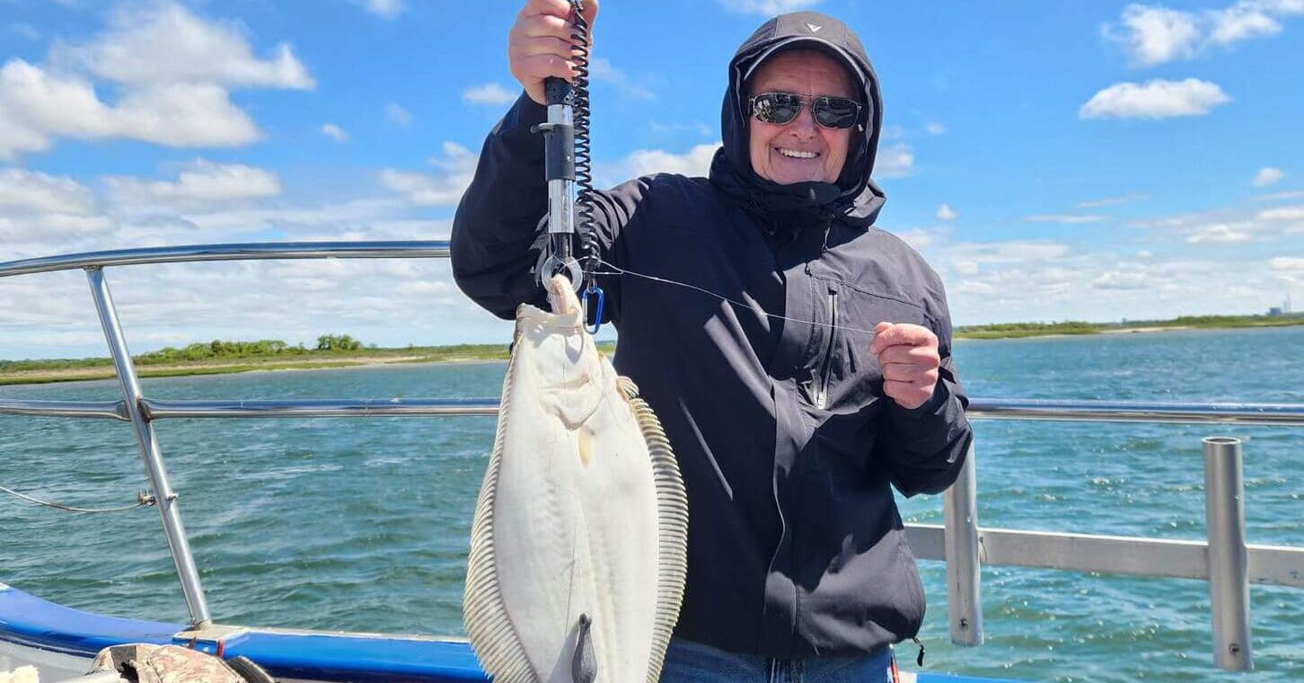 You are currently viewing Unleash Your Inner Angler: Fluke Fishing with the Freeport Gem