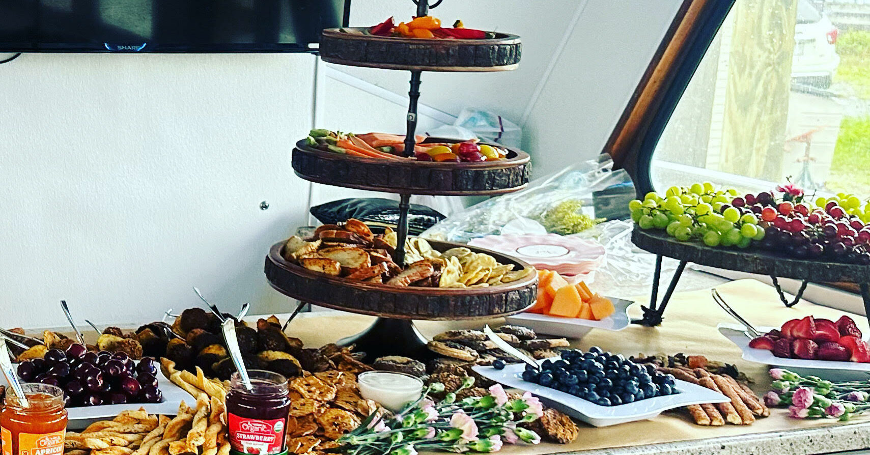 You are currently viewing Seaside Elegance: How Freeport Gem Elevates Catered Events